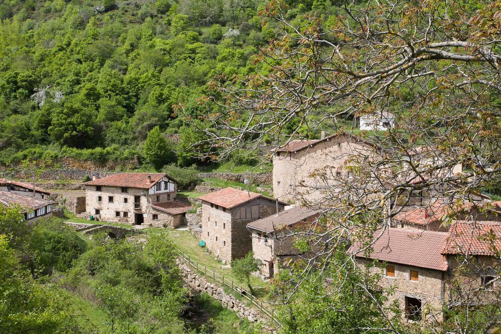 Posada De Urreci Aldeanueva de Cameros Εξωτερικό φωτογραφία